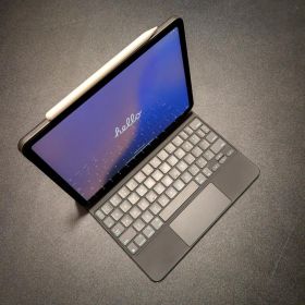 iPad Air 4 11in 256 Pencil + Keyboard