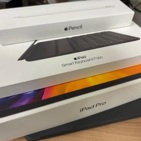 iPad Pro 11 第2世代+Apple Pencil +keyboard