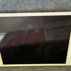 Apple iPad mini4 本体 WiFi+Cellular Simフリー