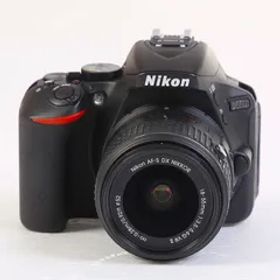 【中古】(ニコン) Nikon ニコン D5500 18-55VR2 レンズキツト ブラツク