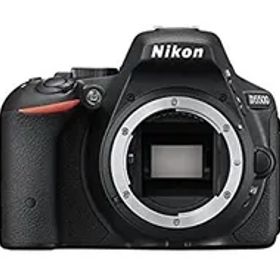 【中古】(非常に良い)Nikon デジタル一眼レフカメラ D5500 ボディー ブラック 2416万画素 3.2型液晶 タッチパネル D5500BK