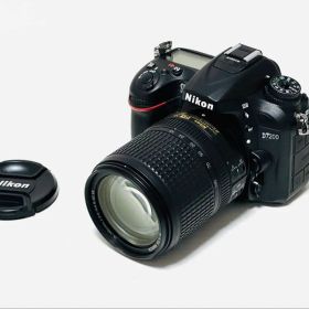 ☆撮影数2700回以下☆Nikon D7200美品レンズセット 18-140VR