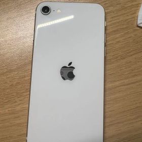 iPhone SE 第3世代 64GB SIMフリー バッテリー100％ 美品