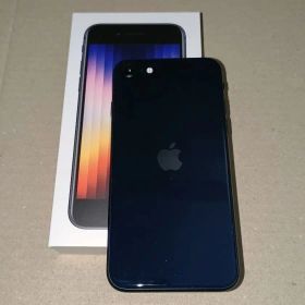 iPhone SE3 64GB SIMフリー おまけ付き