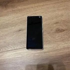 楽天ハンド5G 白