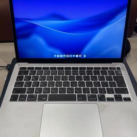 M1 MacBook Air シルバー 8GB/256GB【動作良好・箱付き】