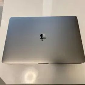 MacBook Pro MVVK2J/A