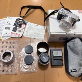 Nikon ミラーレス一眼 Nikon1 J5 ダブルレンズキット シルバー