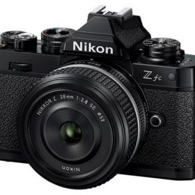 【ポイント10倍】 ニコン デジタル一眼カメラ Z fc 28mm f/2.8 Special Edition キット [ブラック] 【P10倍】
