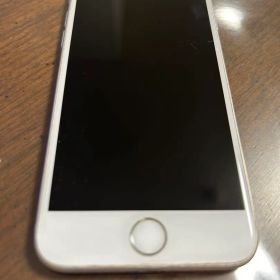 iPhone 7 32GB シルバー SIMロック解除済