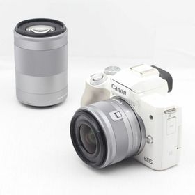 キヤノン(Canon)のショット数1000未満■美品■CANON EOS Kiss M ダブルズーム(ミラーレス一眼)
