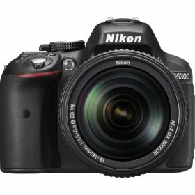【中古】Nikon デジタル一眼レフカメラ D5300 18-140VR レンズキット ブラック D5300LK18-140VRBK