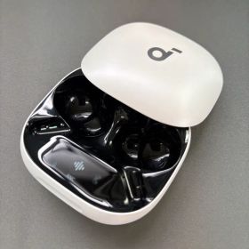 ANKER Soundcore Liberty 4 Pro 新品¥10,000 中古¥5,555 | 新品・中古