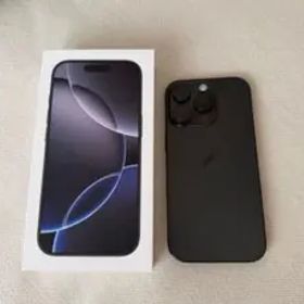 iPhone 16 Pro 128GB ブラックチタニウム 本体