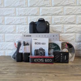 【美品】Canon EOS 60D デジタル一眼レフカメラ 本体