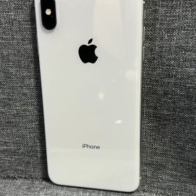 希少 iPhone XS MAX 256GB シルバー SIMフリー