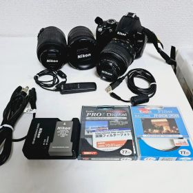 Nikon D5000 ズームレンズ 収納バッグ付き