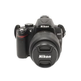ニコン(Nikon)の訳あり ニコン デジタル一眼レフカメラ D5000 ダブルズームキット Nikon(デジタル一眼)