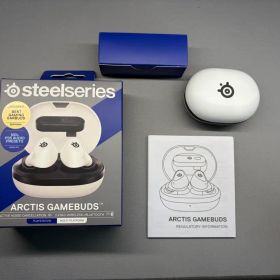 SteelSeries Arctis GameBuds white