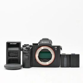 ＜並品＞ SONY ソニー ミラーレス一眼カメラ α7 II ボディ ILCE-7M2｜フルサイズセンサー搭載｜5軸手ブレ補正対応｜動作快調