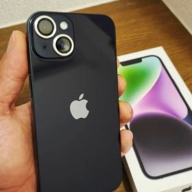 Apple iPhone 14 ミッドナイト