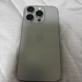 iPhone 15 Pro ナチュラルチタニウム SIMフリー 箱あり