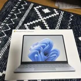 Microsoft Surface Laptop Go 3 本体