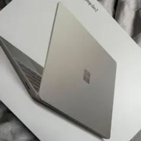 Microsoft Surface Laptop Go 2 本体