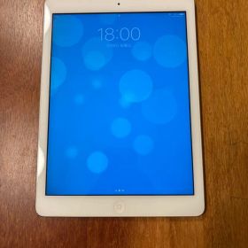 【バッテリー良好】iPad Air第1世代 16GB Wi-Fiモデル シルバー