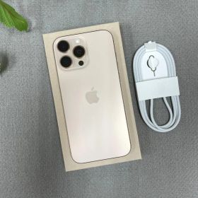 新品同様 iPhone 16ProMax 256GB 国内版 SIMフリー