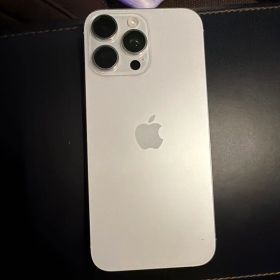 N*n様 iPhone 16Pro Max 本体