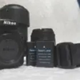 《早い者勝ち》《超美品》NikonD5600ダブルズームキット