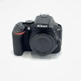 【中古】ニコン D5600 ダブルズームキット デジタル一眼レフカメラ[10]
