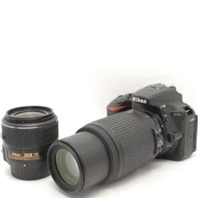 良品 Nikon D5600 望遠ダブルズームキット 高画質 自撮り楽々 Wi-Fi搭載 軽量コンパクト カメラ女子 付属品多数 スポーツ観戦 運動会 旅行 風景撮影 趣味 推し活 動画撮影