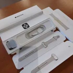 〇 Apple Watch アップルウォッチ SE(第2世代) GPSモデル(2022) 44mm MNJX3J/A /apple