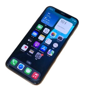 Apple iPhone 11 Pro 64GB MWC52J/A docomo ○判定 ゴールド スマートフォン スマホ バッテリー最大容量89％ 【中古】 12511K207