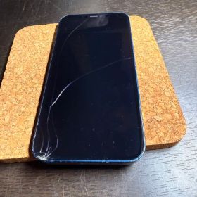 iPhone12 128GB 画面割れ 有線充電不可 カメラ曇りあり