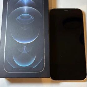 Apple iPhone 12 ブラック 本体