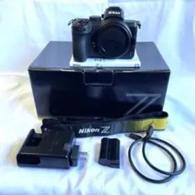 Nikon Z 5 ミラーレス一眼カメラ 本体