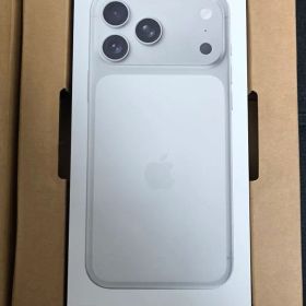 新品未開封 iPhone17ProMax 256GB シルバー