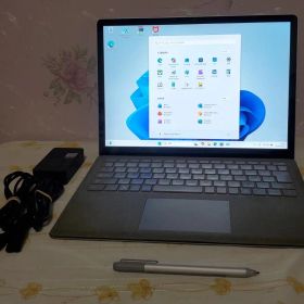 (美品) Surface LapTop 2 i5/8GB/256GB off