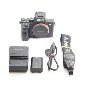 SONY(ソニー) フルサイズ ミラーレス一眼カメラ α7RIII ボディ(レンズなし) ブラック ILCE-7RM3A