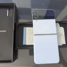 終了Samsung Galaxy Z Flip 4 5g 本体 ブルー