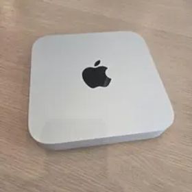 Mac mini M1チップ（8GB RAM / 256GB SSD）シルバー