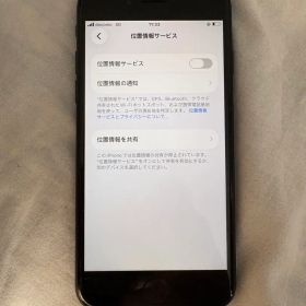 iPhonese 第2世代 ブラック 中古ランクA