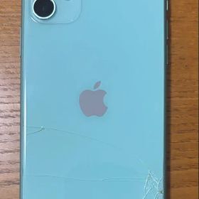 iPhone 11のメイン画像