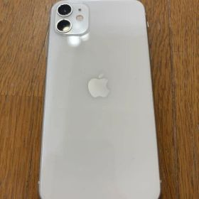 Apple iPhone 11 ホワイト 本体 126gb