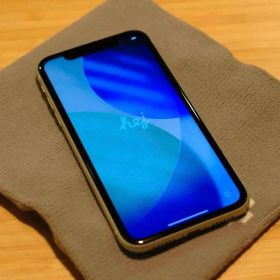 美品 iPhone 11 ホワイト 128GB