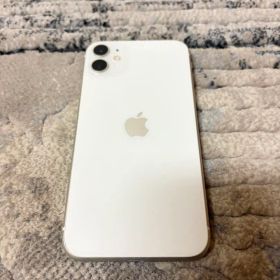 iPhone11 白 64GB 本体のみ 初期化済