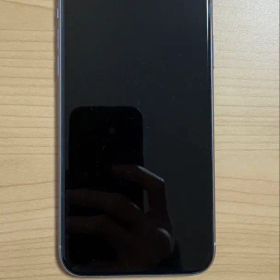 Apple iPhone 11 パープル 本体